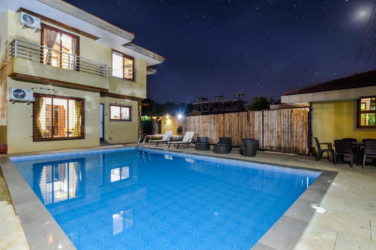 Lifeline Villas - Luxurious Taraangan 4 Mountain View Villa With Biggest Pool And Huge Open Area Lonavala Bagian luar foto