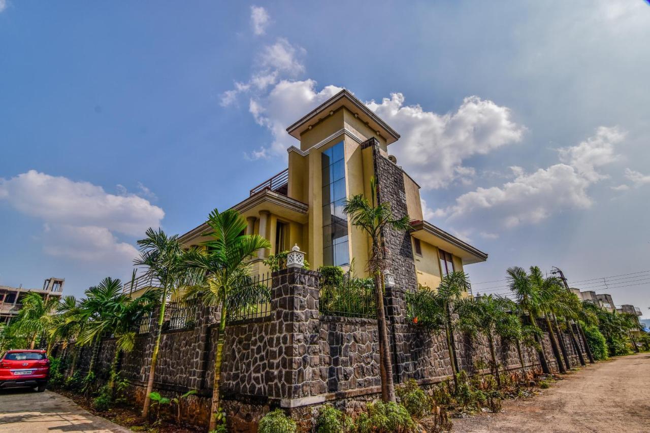 Lifeline Villas - Luxurious Taraangan 4 Mountain View Villa With Biggest Pool And Huge Open Area Lonavala Bagian luar foto