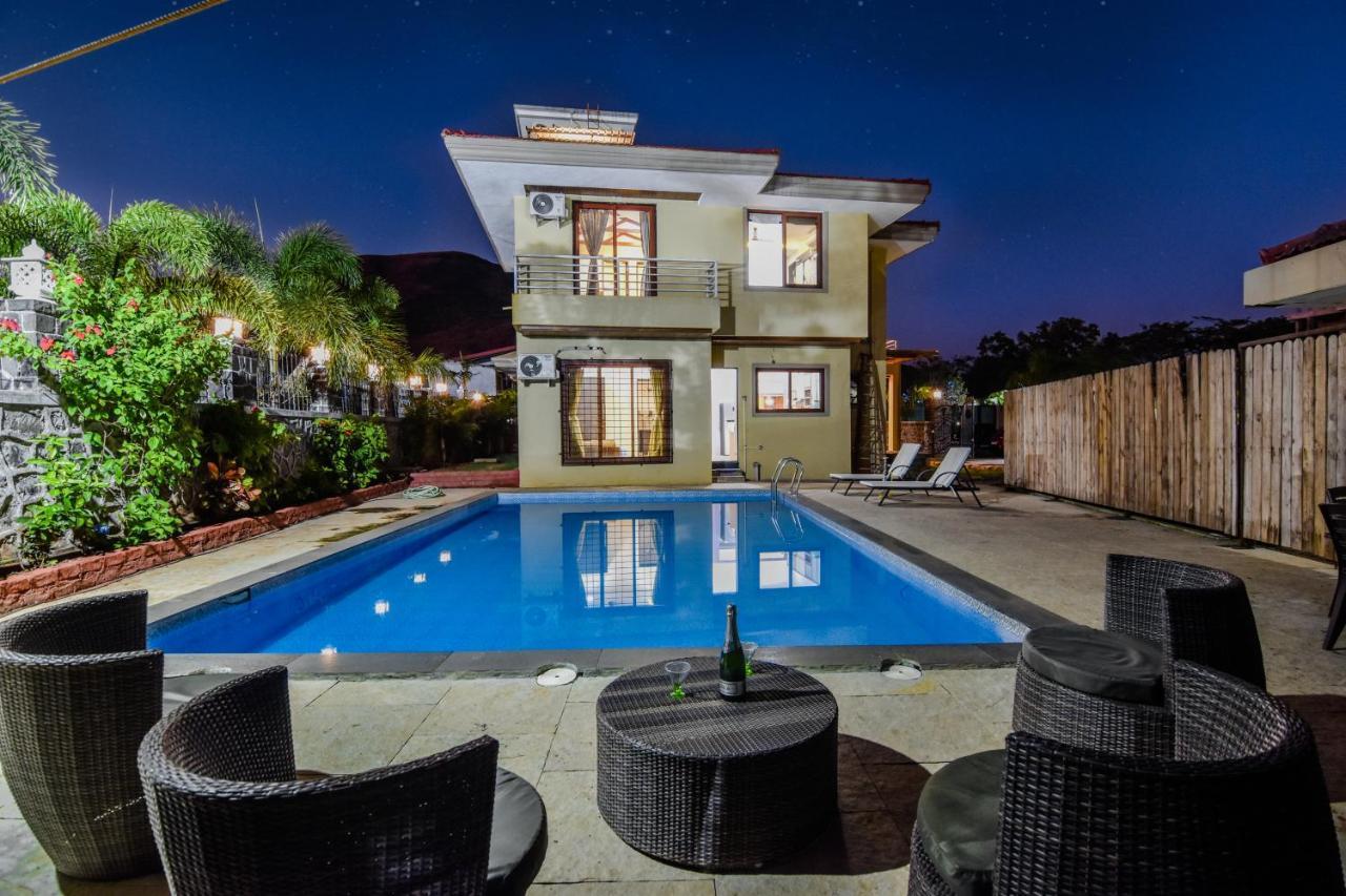 Lifeline Villas - Luxurious Taraangan 4 Mountain View Villa With Biggest Pool And Huge Open Area Lonavala Bagian luar foto