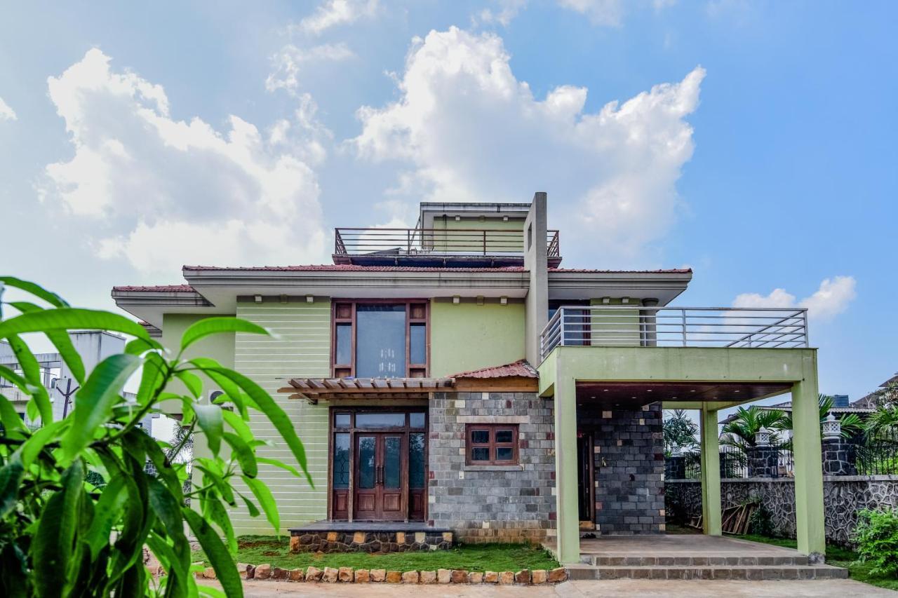 Lifeline Villas - Luxurious Taraangan 4 Mountain View Villa With Biggest Pool And Huge Open Area Lonavala Bagian luar foto