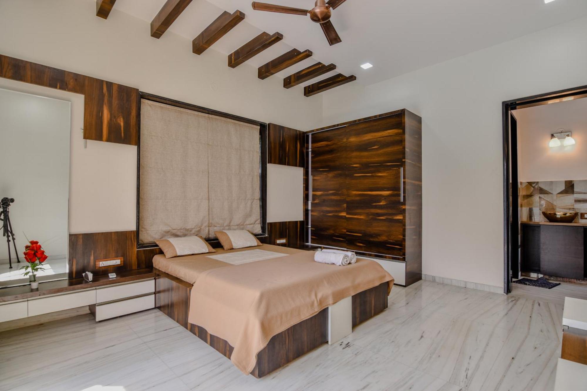 Lifeline Villas - Luxurious Taraangan 4 Mountain View Villa With Biggest Pool And Huge Open Area Lonavala Bagian luar foto